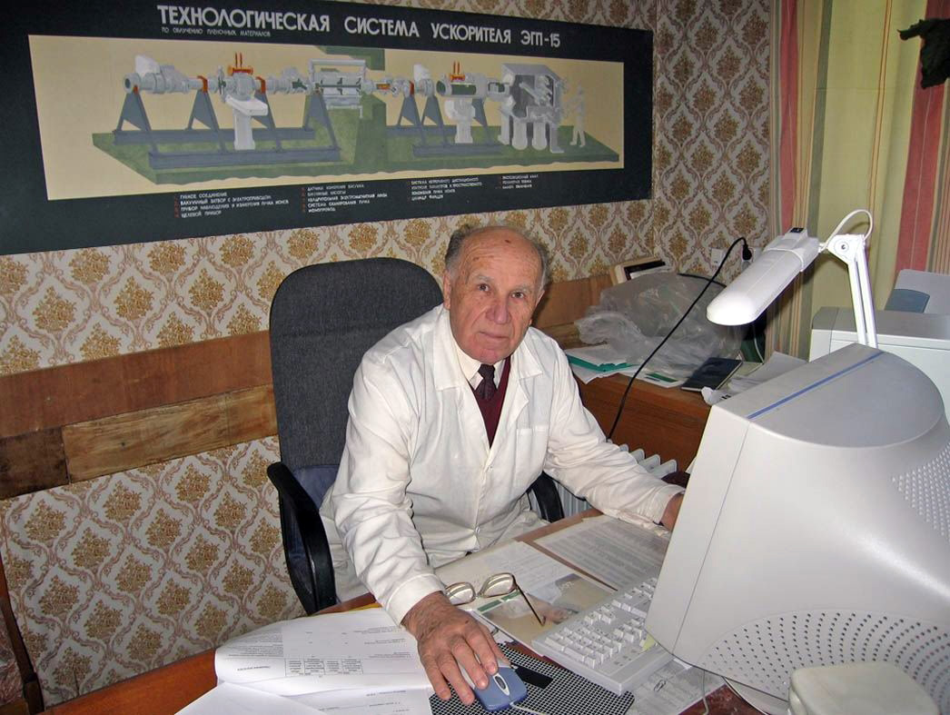 Валентин Александрович Романов