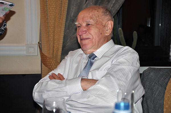 Валентин Александрович возглавил ускорительную подразделение ФЭИ и оставался его бессменным руководителем на протяжении 28 лет