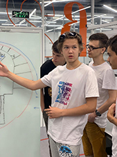 Данная программа является прекрасной возможностью познакомить талантливых школьников, будущих лидеров научных и технологических проектов, с возможностями развития, которые предоставляем им Госкорпорация «Росатом».