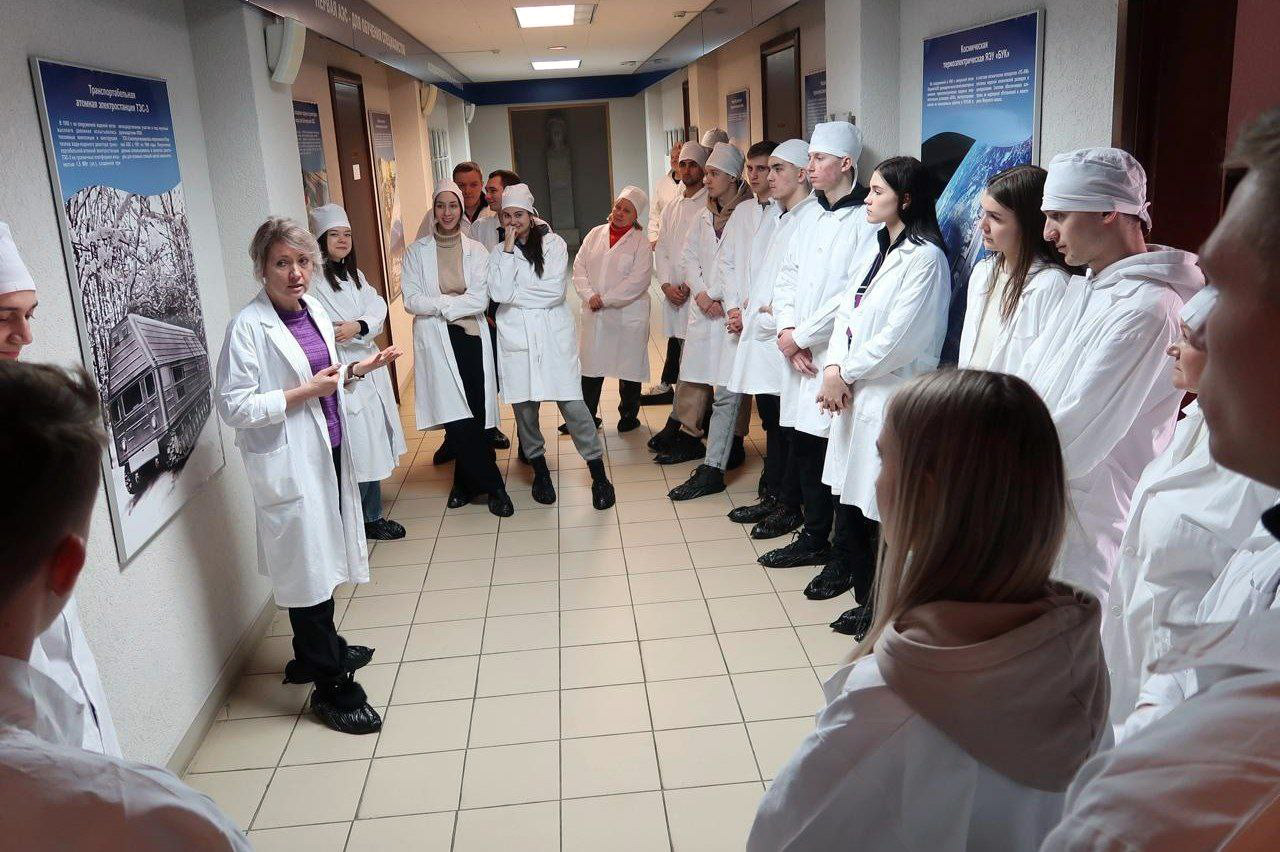 Будущие нефтегазодобытчики побывали на Первой в мире АЭС