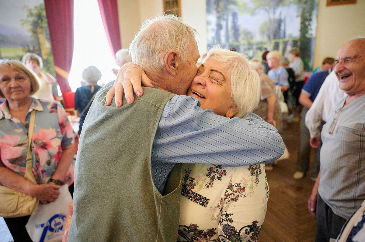 Ветеранов приветствовал генеральный директор ГНЦ РФ – ФЭИ Андрей Лебезов.