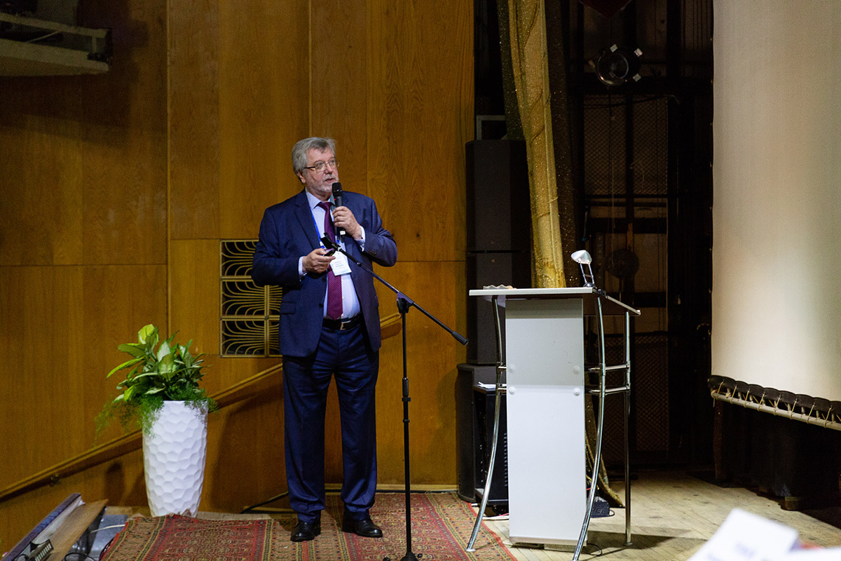 Ведущие  теплофизики страны обсуждают развитие атомных технологий будущего