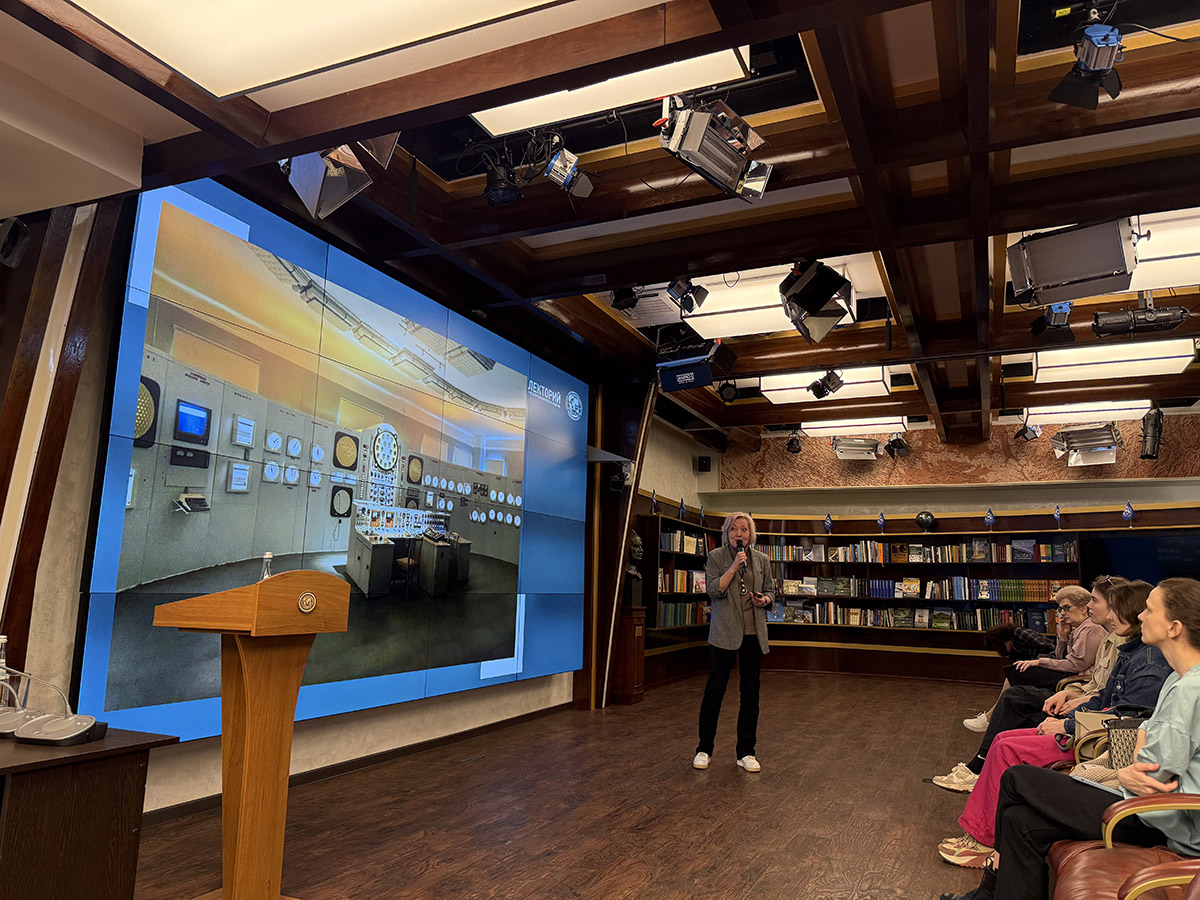 Сотрудники Научного дивизиона «Росатома»  рассказали об одном из самых посещаемых объектов атомной отрасли – Первой в  мире АЭС в медиа-студии лектория Русского географического общества