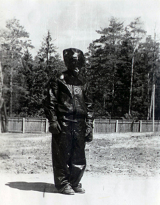 Защитная спецодежда для работы с расплавленным натрием.