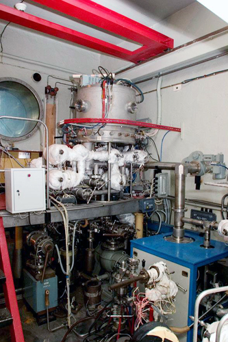 электрофизический стенд ресурсных испытаний ТЭП/ЭГЭ (РИТ) предназначен  для проведение ресурсных испытаний ТЭП/ЭГЭ в обеспечение проектных  характеристик ЭГК ЯЭУ 2-го поколения.