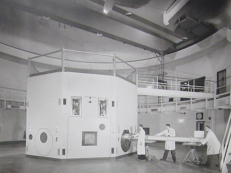 Зарубежные аналоги критических ядерных стендов