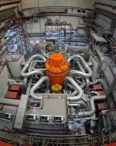 Быстрые реакторы: <br />исследования и расчеты