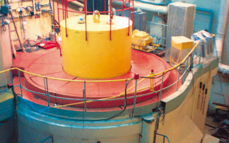 Реактор на быстрых нейтронах БР-10